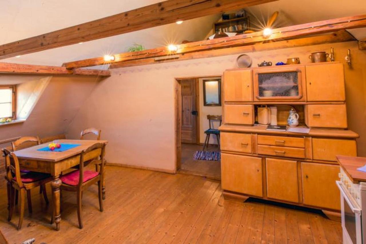 Wohnen Im Denkmal Apartment Gumperda Bagian luar foto