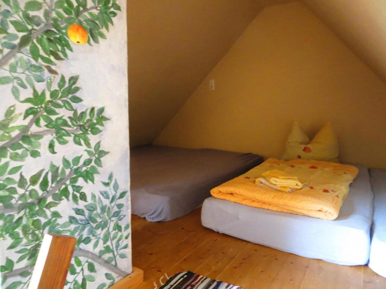 Wohnen Im Denkmal Apartment Gumperda Bagian luar foto