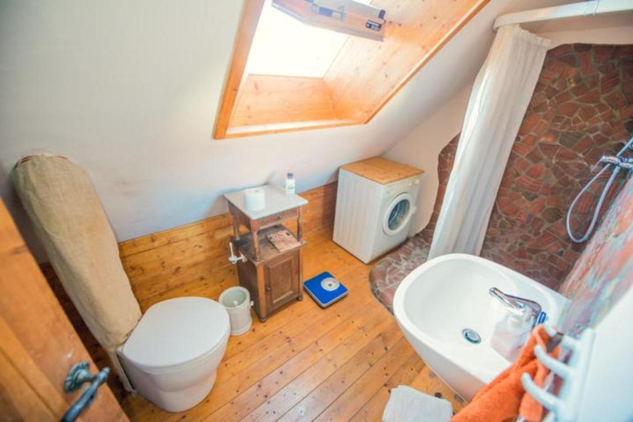 Wohnen Im Denkmal Apartment Gumperda Bagian luar foto