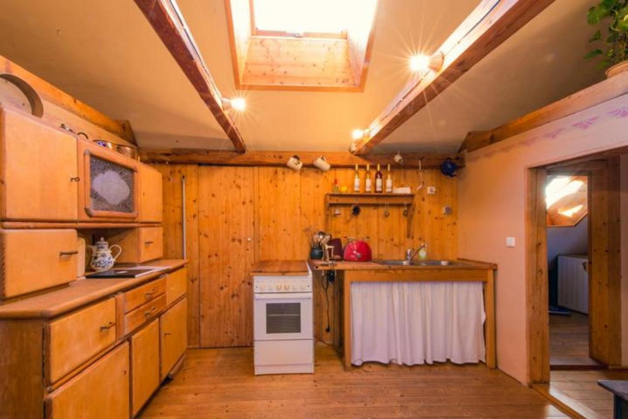 Wohnen Im Denkmal Apartment Gumperda Bagian luar foto