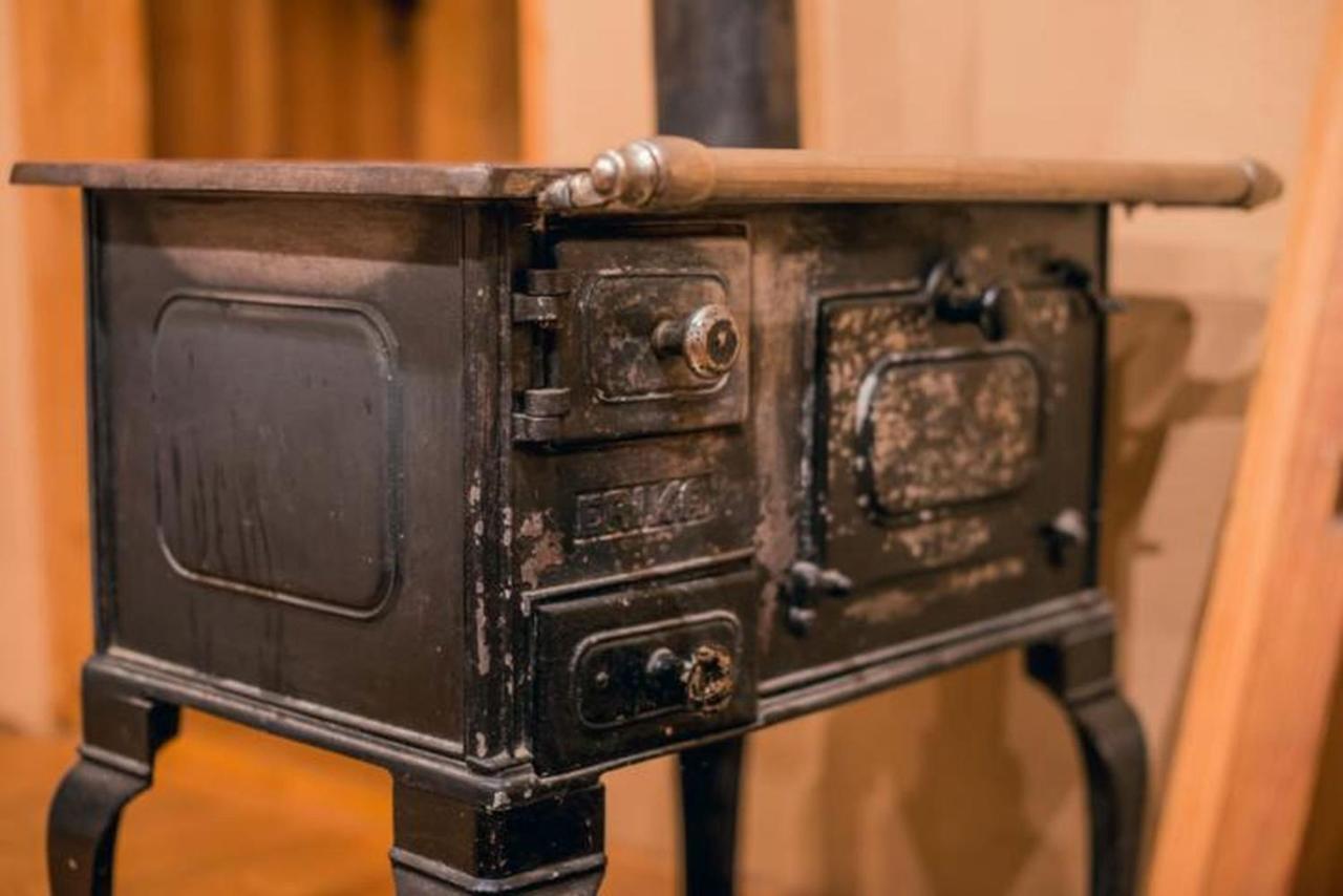 Wohnen Im Denkmal Apartment Gumperda Bagian luar foto